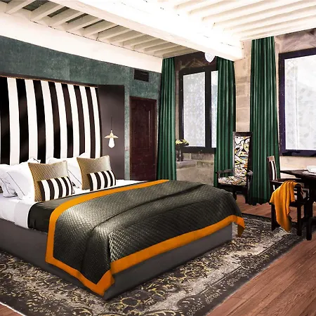 Mercure Viguier Du Roy 4*