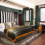 Mercure Viguier Du Roy 4*