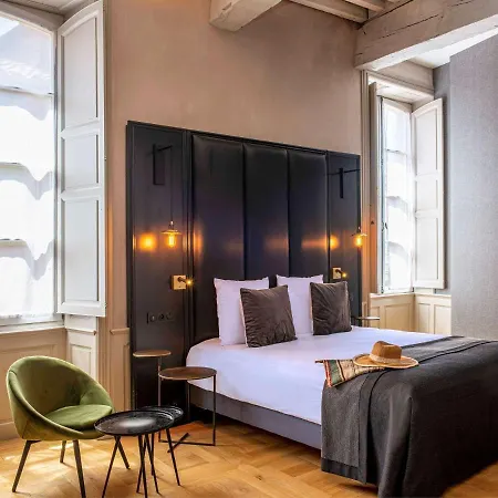 Mercure Viguier Du Roy Hotel
