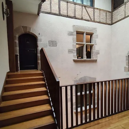 Mercure Viguier Du Roy Szálloda