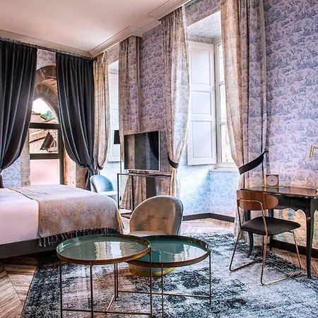Mercure Viguier Du Roy 4* フィジャック