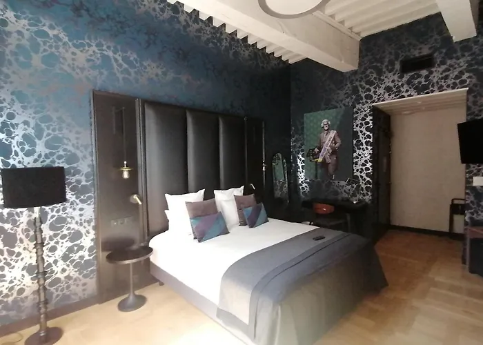 Mercure Viguier Du Roy Szálloda 4*