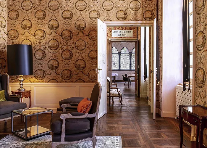 Szálloda Mercure Viguier Du Roy 4*