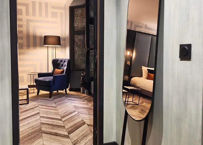 Mercure Viguier Du Roy Hotel 4*