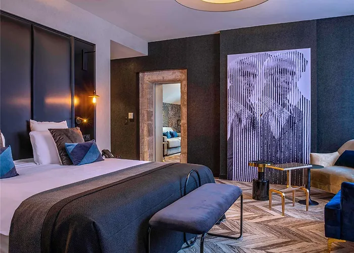 Mercure Viguier Du Roy Hotel 4*